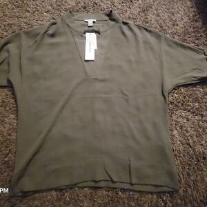 Calvin Klein Women's Green Shirt